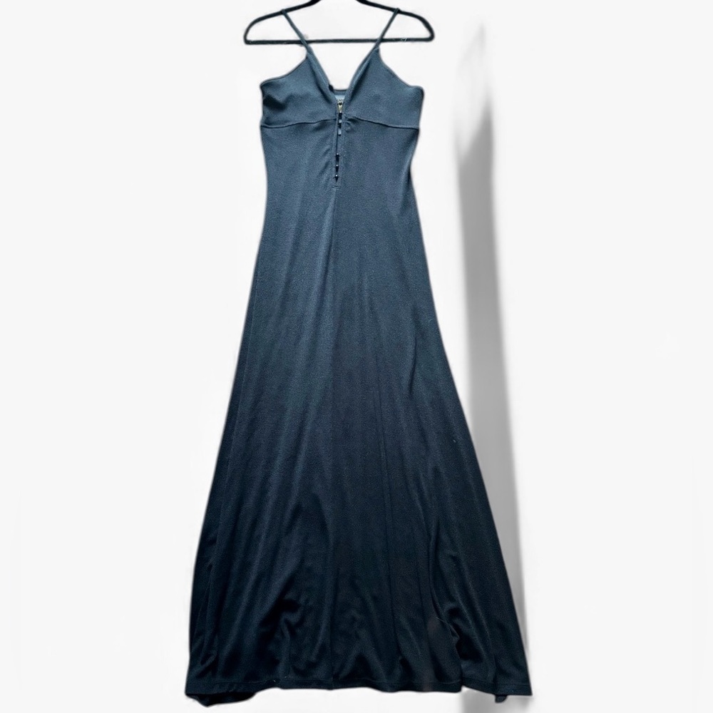 Chic Black Maxi Dress with Strappy Design
